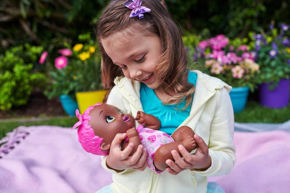 MATTEL MY GARDEN BABY - POUPON BÉBÉ PAPILLON FRAISE SE RÉGALE – Image 6